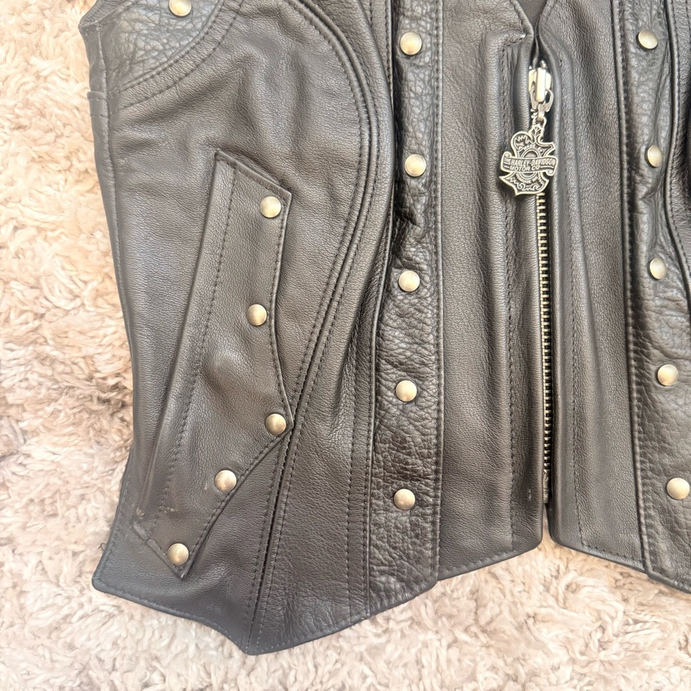 GORGEOUS DELUXE HARLEY DAVIDSON LEATHER VEST SZ SMALL - Picture 5 of 14